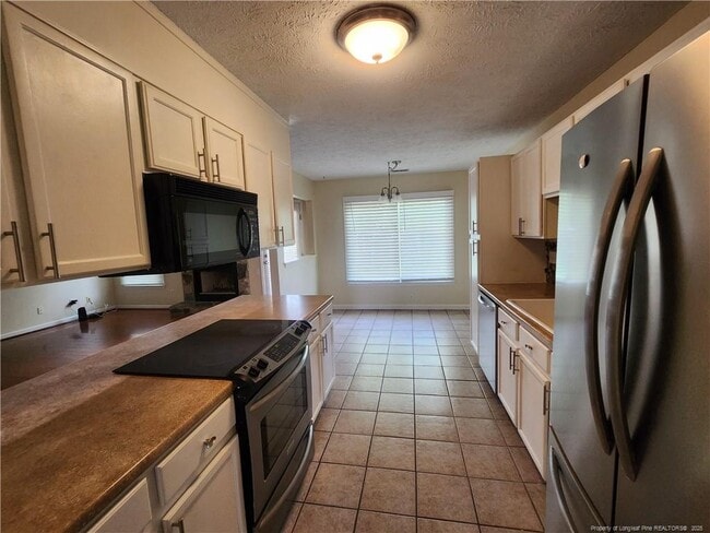Photo - 417 Sparrow Dr