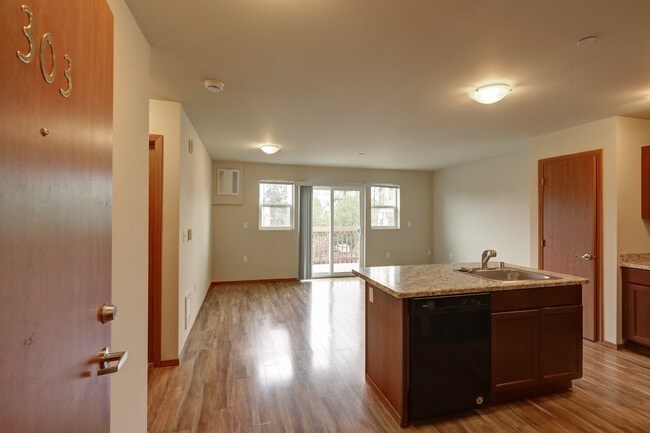 Photo - Ambaum Place