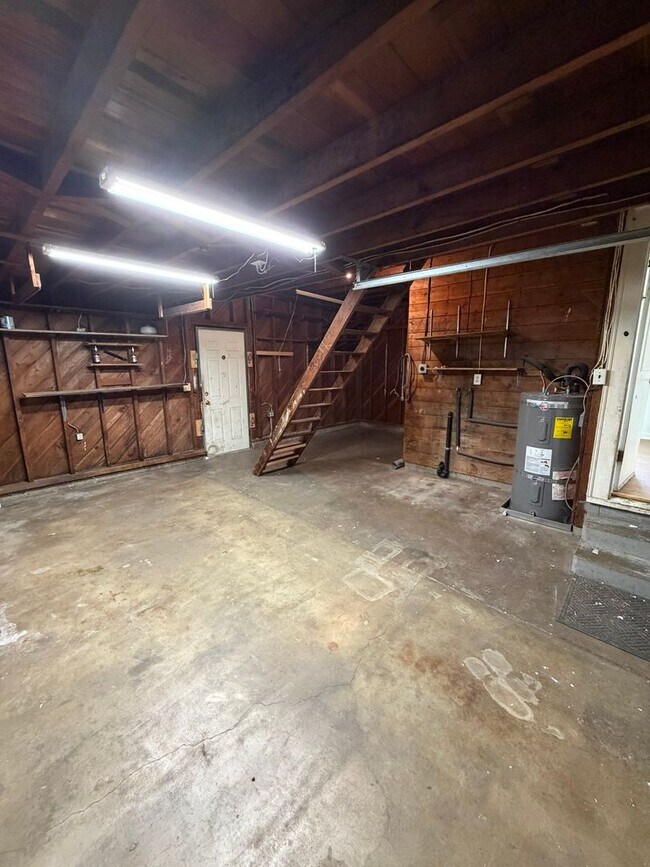 Photo - Charming 3 Bedroom with a Large Fenced Yard!