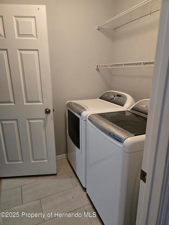 Photo - 1330 Clovis Ln