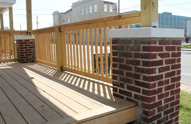 Photo - Stylish Remodel in Prime Location!