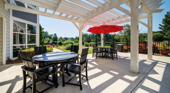 Photo - One Norman Square