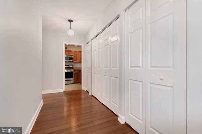Photo - 4515 Willard Ave Unidad 2121S