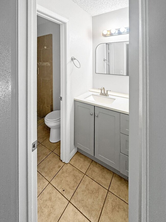 Photo - Spacious 3-Bedroom Home on Corner Lot – Av...