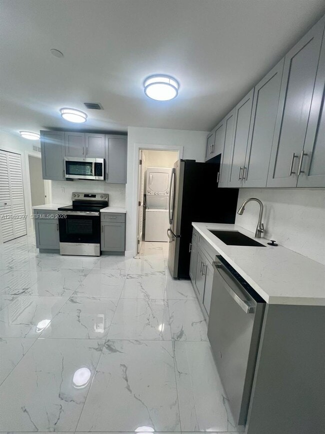 Photo - 1860 NW 19th St Unidad 203