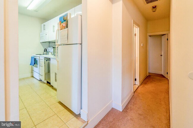 Photo - 260 S 9th St Unit 3R