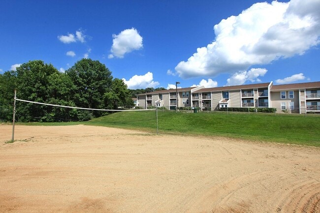 Water's Edge Apartments