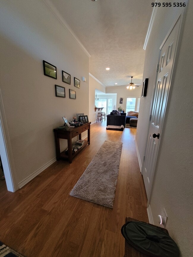 Photo - 1015 Emerald Dove Ave Casa