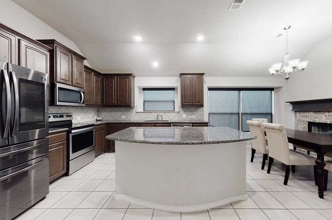 Photo - 6372 Battle Mountain Trl