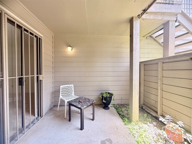 Building Photo - 6701 Sands Point Dr Unit 36