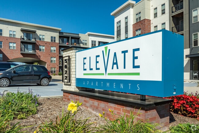 Building Photo - Elevate Apartments