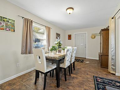 Photo - 805 Verdale Dr