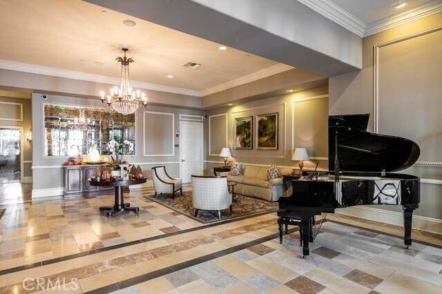 Photo - 305 Caruso Ave