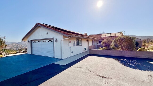 Photo - 1509 Macadamia Dr