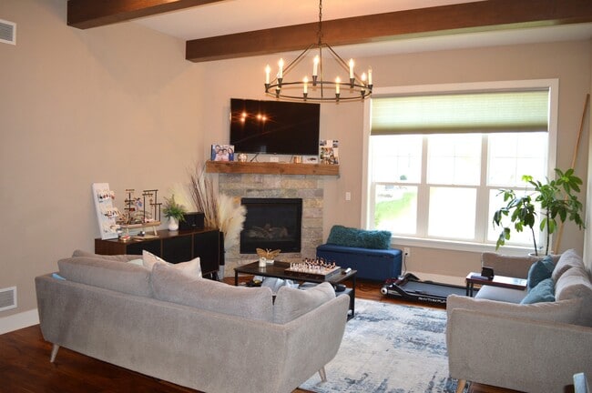 Photo - 2621 Dublin Way