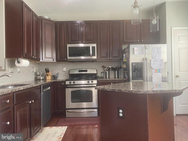 Photo - 9402 Aston Villa Townhome