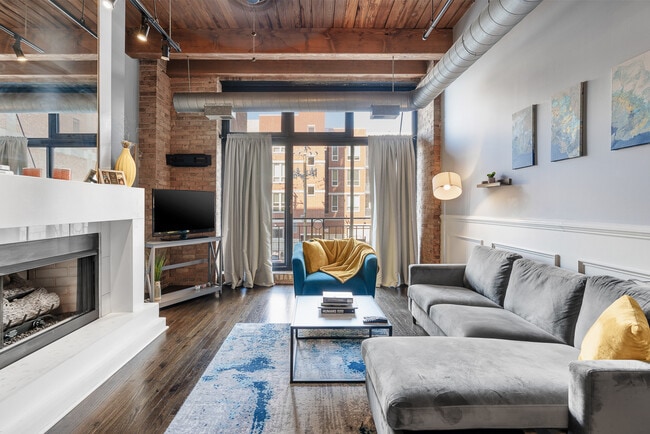 Photo - 1250 W Van Buren St Unidad #207