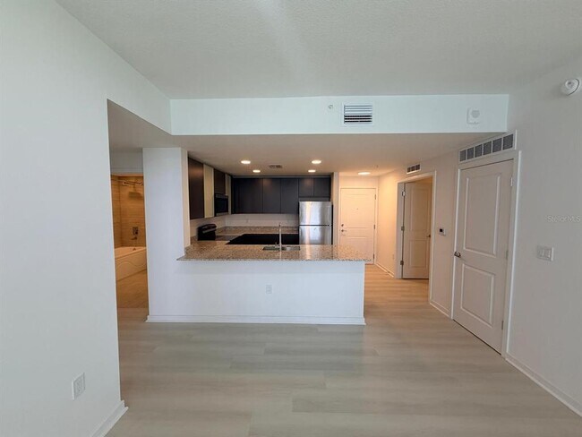 5563 Millennia Park Dr Unit 313