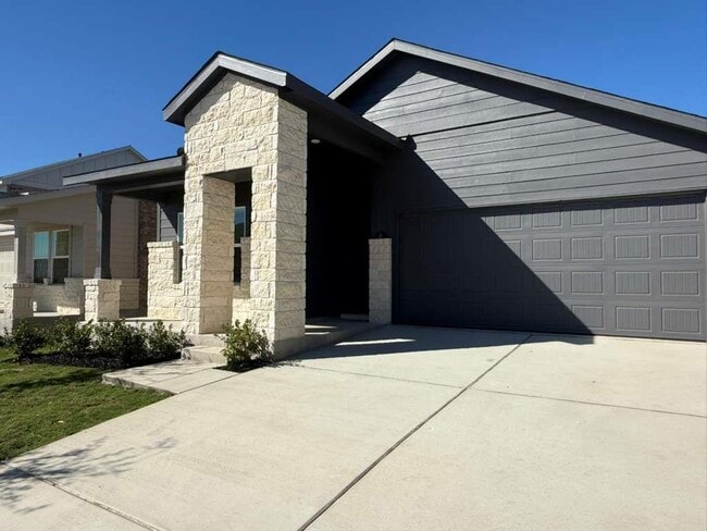 Photo - 577 Sormonne Lp