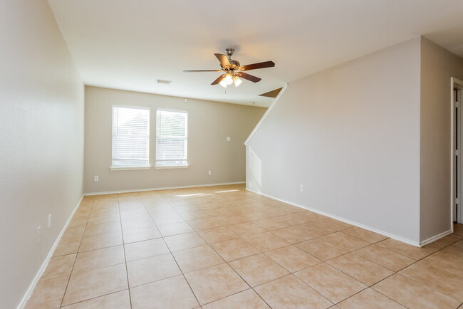 Photo - 7219 Rising Brook Dr