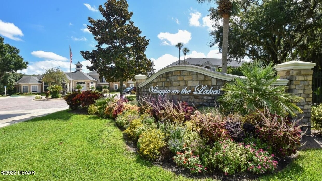 Photo - 940 Village Trl (Port Orange, FL)