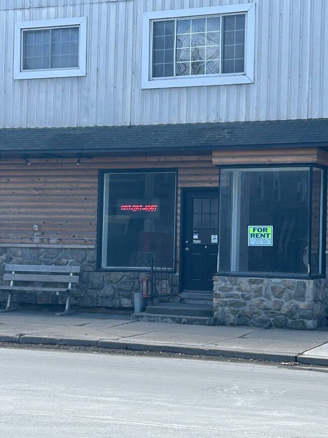 Building Photo - 145 Delaware St