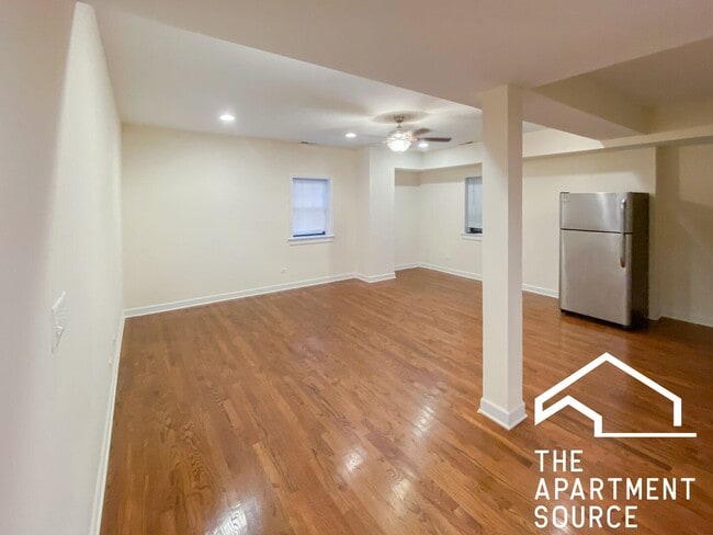 Photo - 1827 W Leland Ave Unit GDN