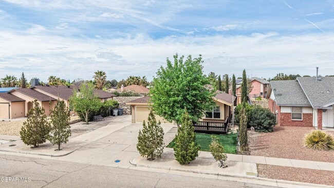 Photo - 5733 Saplinas Rd