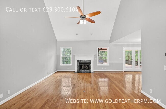 Photo - 3940 Waterford Way