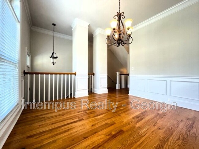 Photo - 1688 Mosaic Way