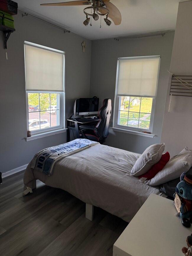 22 Van Horn Pl