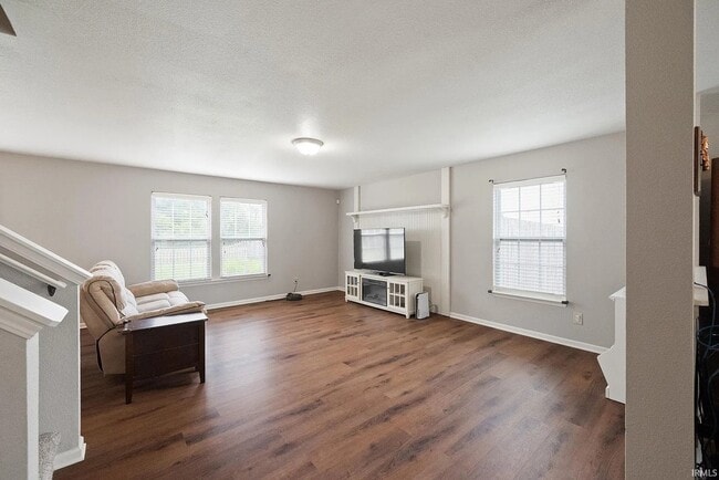 Photo - 4898 Little Pine Dr