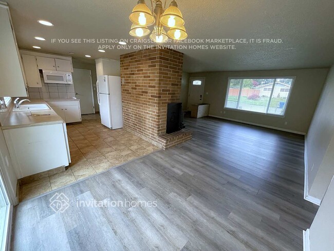 Photo - 7818 126th St E