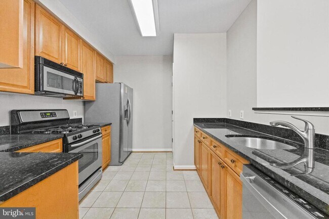 Photo - 801 S Greenbrier St Unidad 215