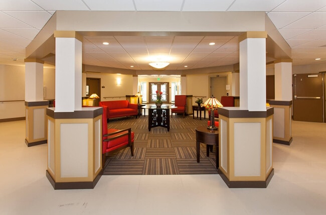 The Lodge at Morgan Hill Apartments