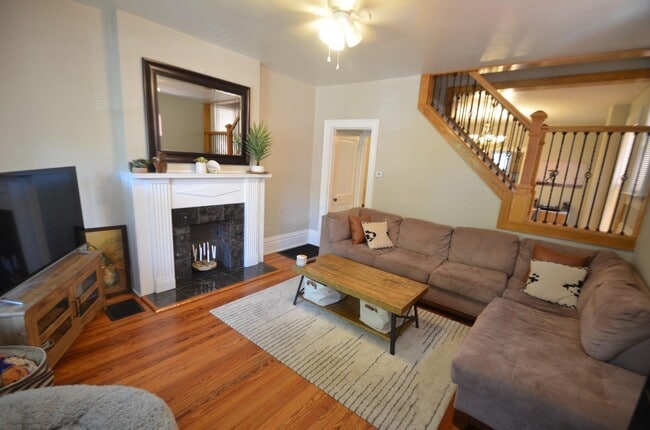 Photo - 1047 Harrison Ave