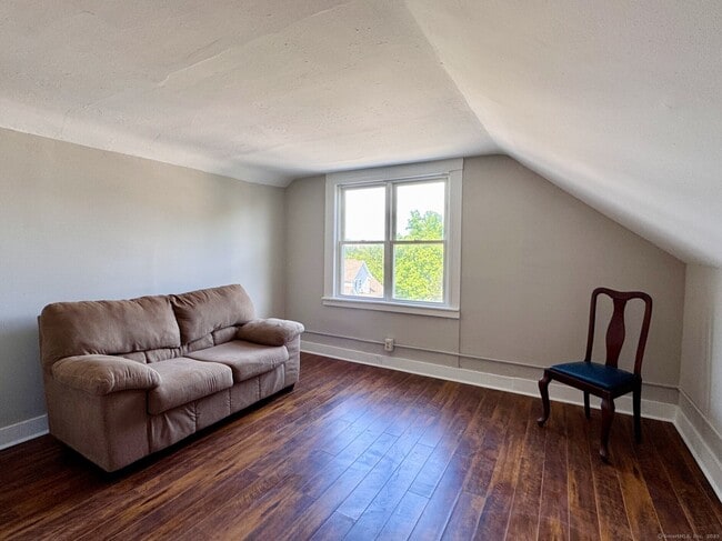 Photo - 28 French St Unit 6