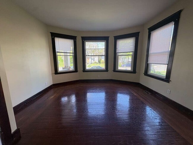 Photo - 726 Elm St Unidad 1