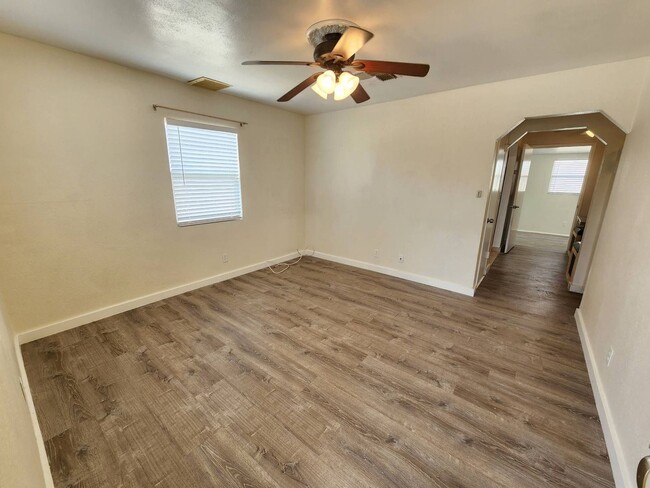 Photo - 6602 Rose Ellen Ave