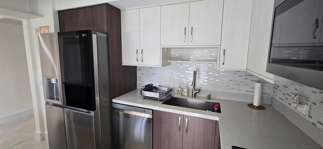 Photo - 3300 N Palm Aire Dr Unit 109