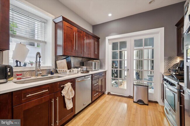 Photo - 1126 S 15th St