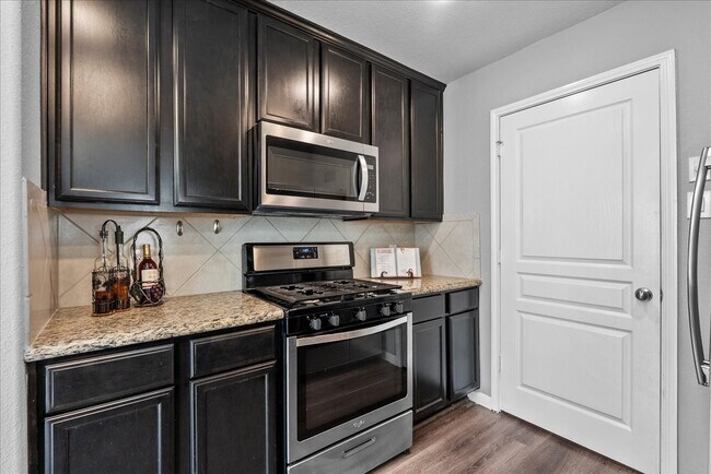 Photo - 207 Sea Breeze Dr