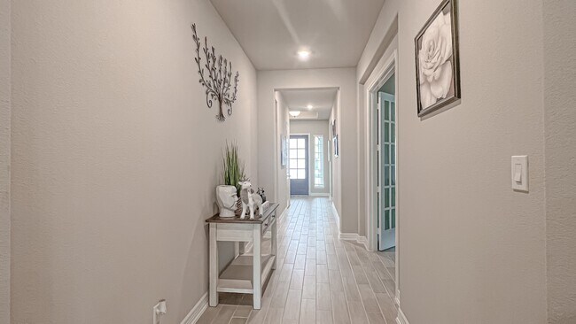 Photo - 2114 Partridgeberry Ln