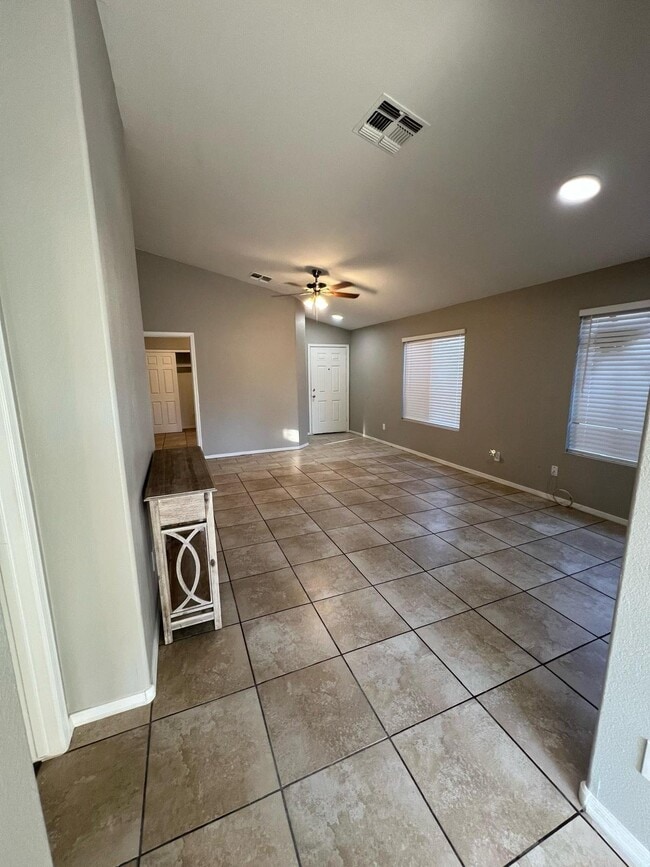 Photo - 10617 W Poinsettia Dr