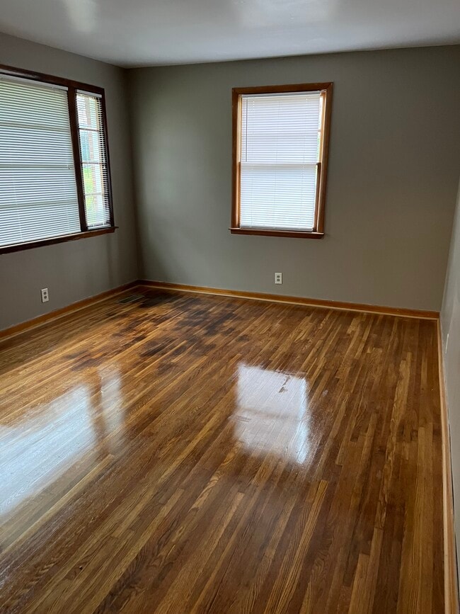 Photo - 2608 Jenkins St