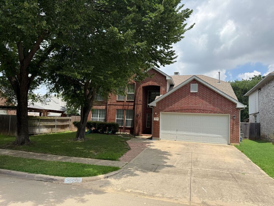 Photo - 1933 Parktree Dr