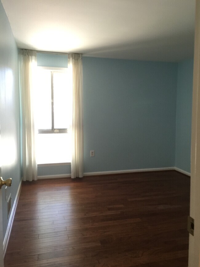 2nd Bed - 3766 Persimmon Cir Unit Condo