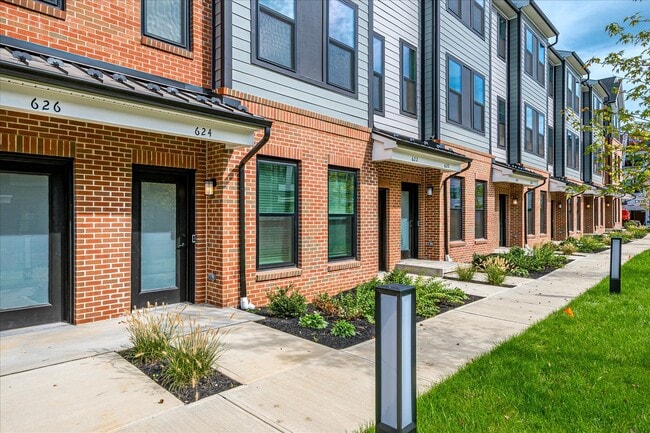 Photo - 624 Sadie Cir Unidad 624