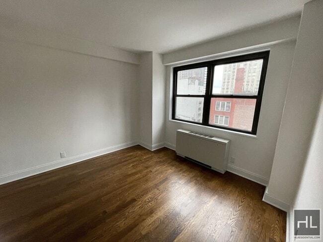 Photo - E 88th St Unidad 10A