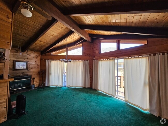 Building Photo - 2321 Cypress Way Rental